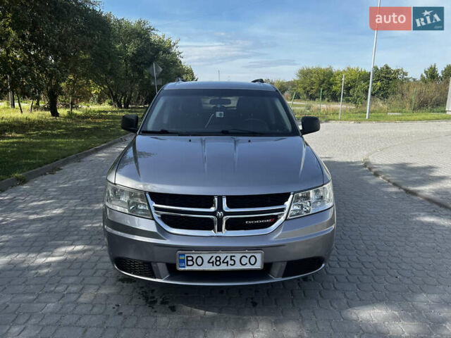 Сірий Додж Джорні, об'ємом двигуна 2.36 л та пробігом 171 тис. км за 13400 $, фото 16 на Automoto.ua
