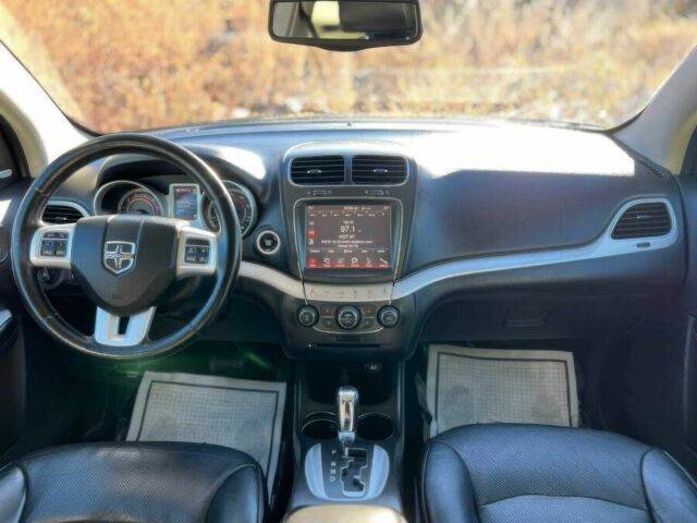 Серый Додж Джорни, объемом двигателя 3.6 л и пробегом 63 тыс. км за 6800 $, фото 7 на Automoto.ua