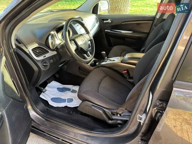 Сірий Додж Джорні, об'ємом двигуна 2.36 л та пробігом 164 тис. км за 8999 $, фото 16 на Automoto.ua
