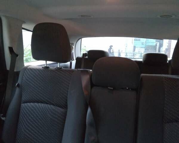 Сірий Додж Джорні, об'ємом двигуна 2.36 л та пробігом 104 тис. км за 10800 $, фото 9 на Automoto.ua
