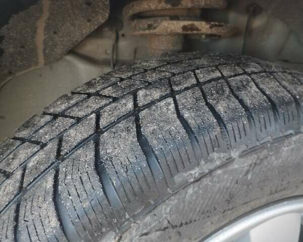 Серый Додж Джорни, объемом двигателя 0 л и пробегом 261 тыс. км за 9000 $, фото 18 на Automoto.ua