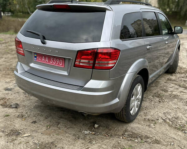 Сірий Додж Джорні, об'ємом двигуна 2.36 л та пробігом 258 тис. км за 9100 $, фото 11 на Automoto.ua