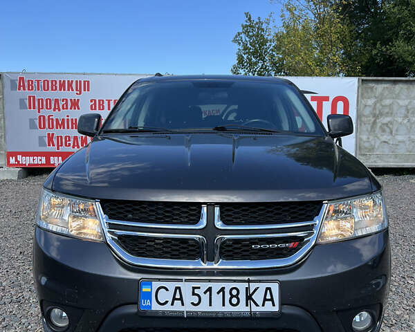 Серый Додж Джорни, объемом двигателя 3.6 л и пробегом 158 тыс. км за 11700 $, фото 1 на Automoto.ua