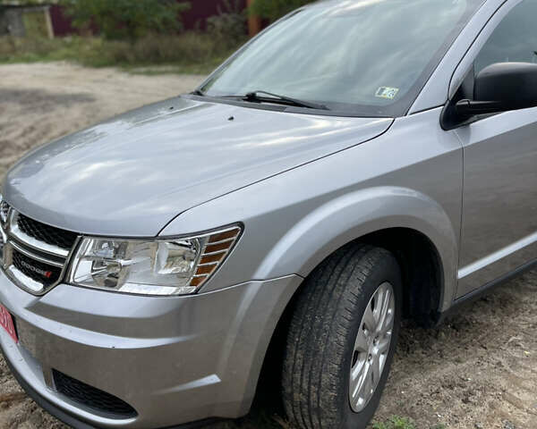 Сірий Додж Джорні, об'ємом двигуна 2.36 л та пробігом 258 тис. км за 9100 $, фото 15 на Automoto.ua