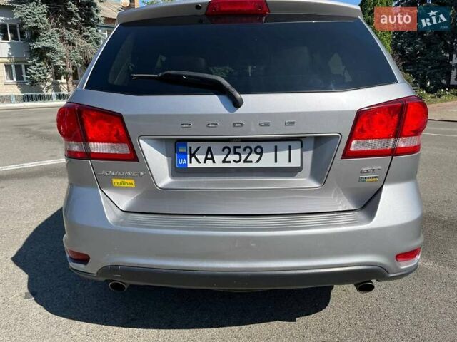 Додж Джорни 2017 в Борисполе на Automoto.ua Серый Додж Джорни, объемом двигателя 3.6 л и пробегом 178 тыс. км за 13200 $, фото 10 на Automoto.ua