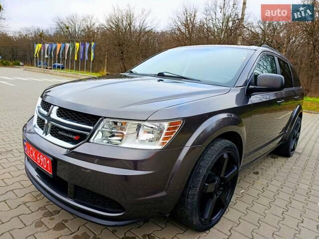 Сірий Додж Джорні, об'ємом двигуна 2.4 л та пробігом 153 тис. км за 10999 $, фото 1 на Automoto.ua