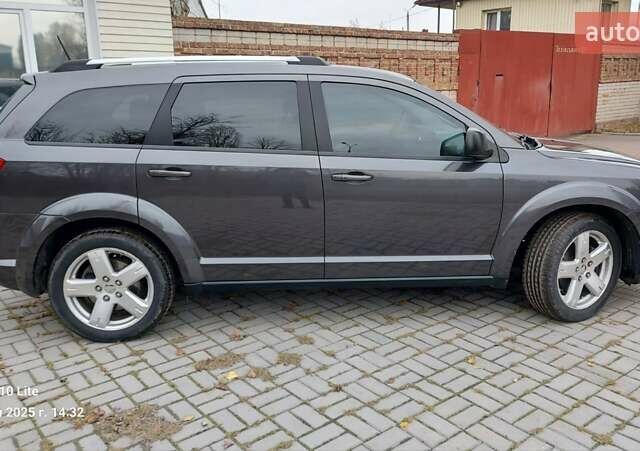 Серый Додж Джорни, объемом двигателя 2.36 л и пробегом 221 тыс. км за 11700 $, фото 9 на Automoto.ua