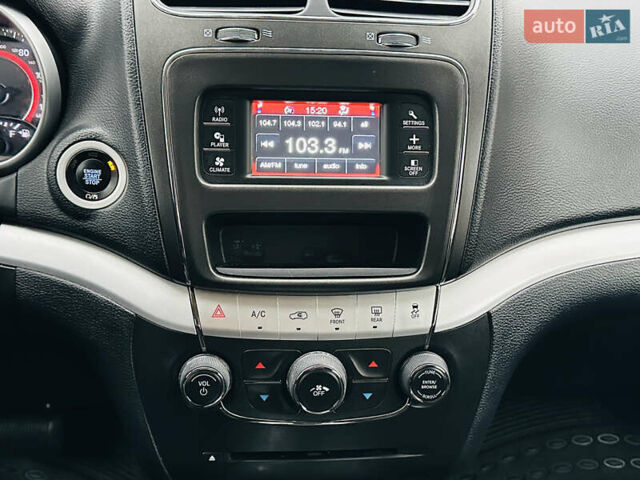 Серый Додж Джорни, объемом двигателя 2.36 л и пробегом 165 тыс. км за 10999 $, фото 28 на Automoto.ua