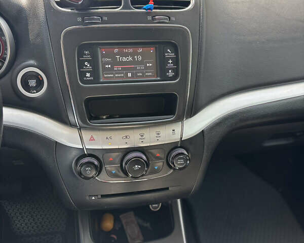 Сірий Додж Джорні, об'ємом двигуна 3.6 л та пробігом 165 тис. км за 11900 $, фото 7 на Automoto.ua