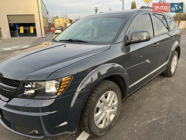 Серый Додж Джорни, объемом двигателя 2.4 л и пробегом 174 тыс. км за 10800 $, фото 7 на Automoto.ua