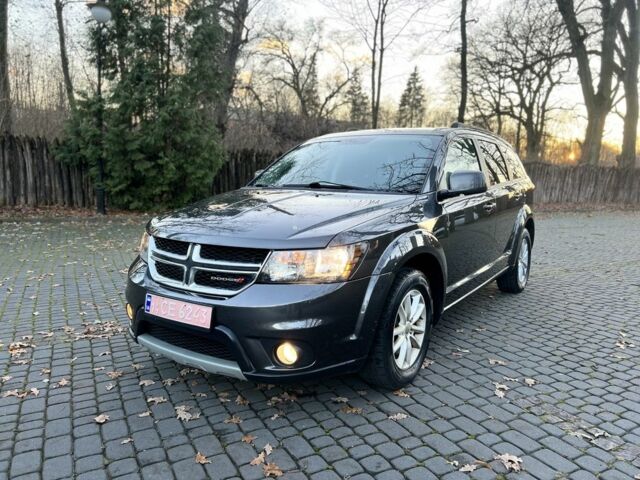 Серый Додж Джорни, объемом двигателя 2.4 л и пробегом 117 тыс. км за 10200 $, фото 1 на Automoto.ua