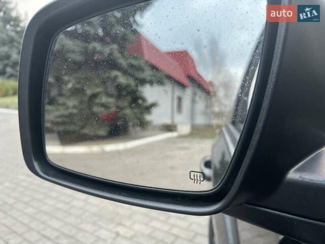 Серый Додж Джорни, объемом двигателя 2.36 л и пробегом 162 тыс. км за 11200 $, фото 7 на Automoto.ua