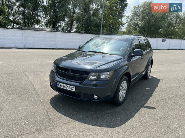 Серый Додж Джорни, объемом двигателя 2.36 л и пробегом 169 тыс. км за 8400 $, фото 3 на Automoto.ua