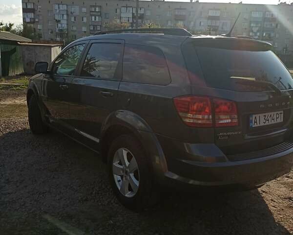 Сірий Додж Джорні, об'ємом двигуна 2.36 л та пробігом 180 тис. км за 13450 $, фото 6 на Automoto.ua