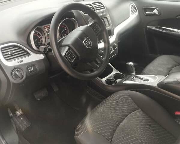 Серый Додж Джорни, объемом двигателя 2.4 л и пробегом 261 тыс. км за 8750 $, фото 15 на Automoto.ua