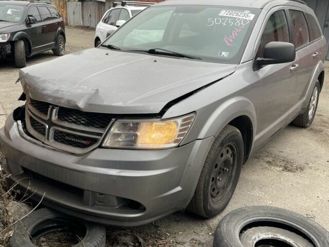 Серый Додж Джорни, объемом двигателя 2.4 л и пробегом 209 тыс. км за 8200 $, фото 1 на Automoto.ua