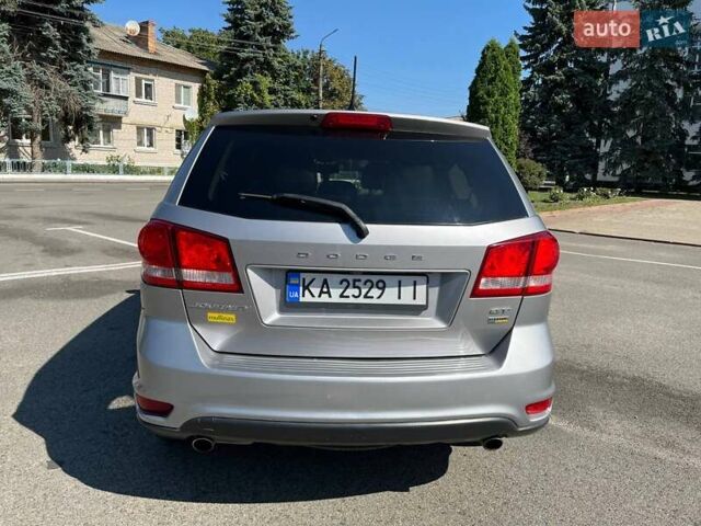 Додж Джорни 2017 в Борисполе на Automoto.ua Серый Додж Джорни, объемом двигателя 3.6 л и пробегом 178 тыс. км за 13200 $, фото 11 на Automoto.ua
