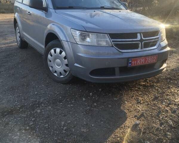 Серый Додж Джорни, объемом двигателя 0 л и пробегом 261 тыс. км за 9000 $, фото 4 на Automoto.ua