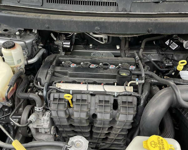 Сірий Додж Джорні, об'ємом двигуна 2.36 л та пробігом 258 тис. км за 9100 $, фото 33 на Automoto.ua