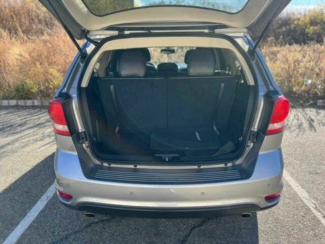 Серый Додж Джорни, объемом двигателя 3.6 л и пробегом 63 тыс. км за 6800 $, фото 12 на Automoto.ua