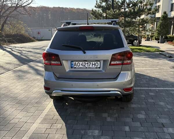 Серый Додж Джорни, объемом двигателя 2.36 л и пробегом 167 тыс. км за 10900 $, фото 10 на Automoto.ua