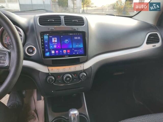 Серый Додж Джорни, объемом двигателя 2.4 л и пробегом 146 тыс. км за 10800 $, фото 12 на Automoto.ua