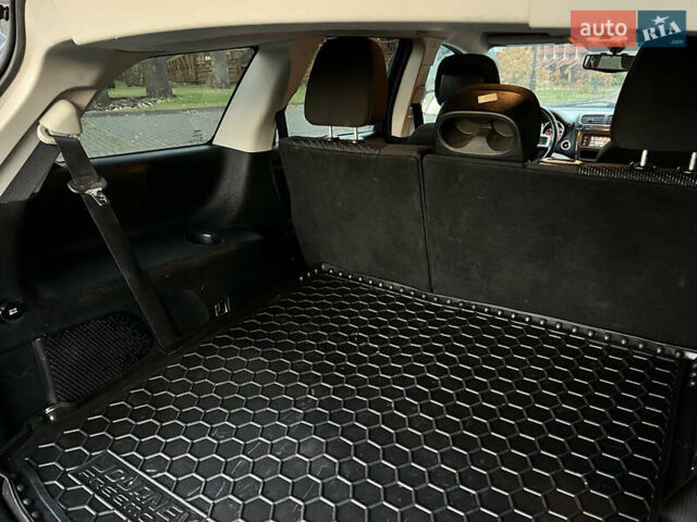 Сірий Додж Джорні, об'ємом двигуна 2.36 л та пробігом 117 тис. км за 10200 $, фото 17 на Automoto.ua