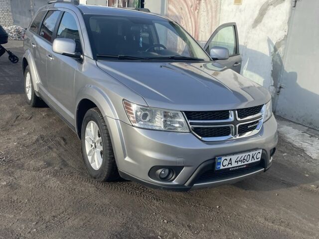 Серый Додж Джорни, объемом двигателя 2.4 л и пробегом 285 тыс. км за 12900 $, фото 5 на Automoto.ua