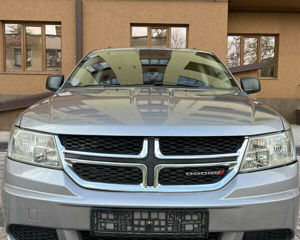 Сірий Додж Джорні, об'ємом двигуна 2.36 л та пробігом 225 тис. км за 9900 $, фото 8 на Automoto.ua