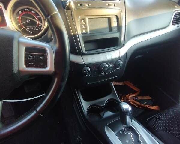 Серый Додж Джорни, объемом двигателя 2.4 л и пробегом 189 тыс. км за 7850 $, фото 1 на Automoto.ua