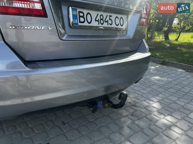 Сірий Додж Джорні, об'ємом двигуна 2.36 л та пробігом 171 тис. км за 13400 $, фото 23 на Automoto.ua