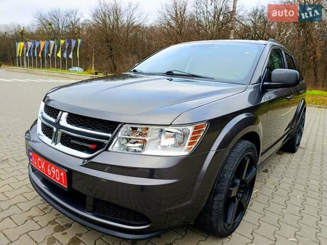 Сірий Додж Джорні, об'ємом двигуна 2.4 л та пробігом 153 тис. км за 10999 $, фото 2 на Automoto.ua