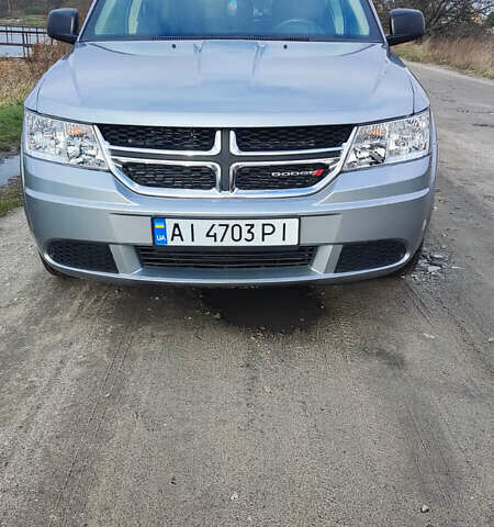 Серый Додж Джорни, объемом двигателя 2.36 л и пробегом 53 тыс. км за 13500 $, фото 7 на Automoto.ua