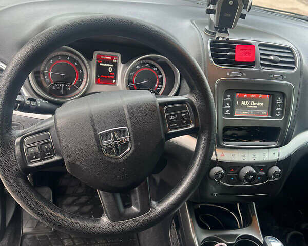 Серый Додж Джорни, объемом двигателя 2.4 л и пробегом 112 тыс. км за 13000 $, фото 6 на Automoto.ua