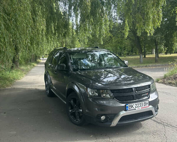 Серый Додж Джорни, объемом двигателя 3.6 л и пробегом 110 тыс. км за 12200 $, фото 1 на Automoto.ua