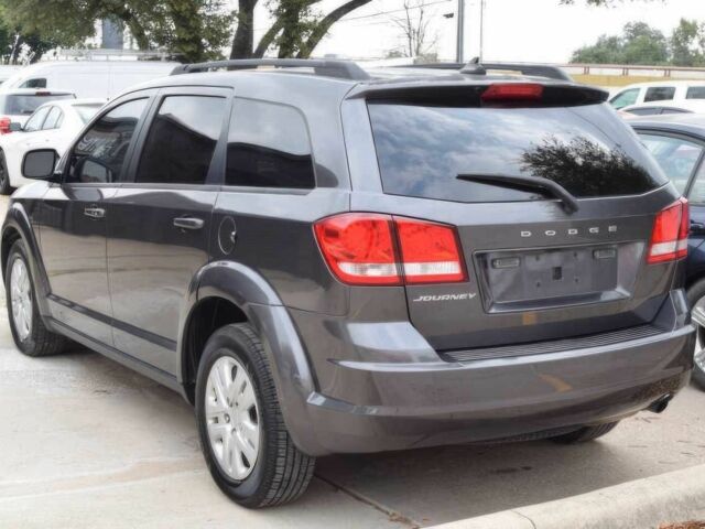 Сірий Додж Джорні, об'ємом двигуна 2.4 л та пробігом 33 тис. км за 11500 $, фото 2 на Automoto.ua