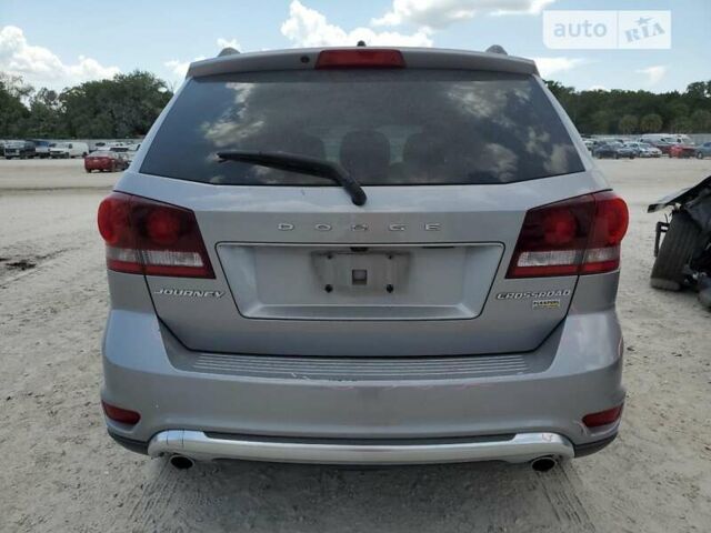 Серый Додж Джорни, объемом двигателя 0 л и пробегом 135 тыс. км за 3000 $, фото 3 на Automoto.ua
