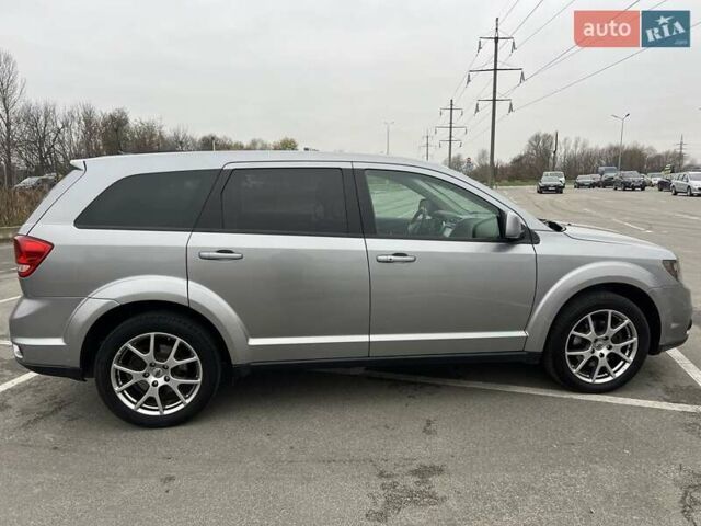 Серый Додж Джорни, объемом двигателя 3.6 л и пробегом 178 тыс. км за 12500 $, фото 8 на Automoto.ua