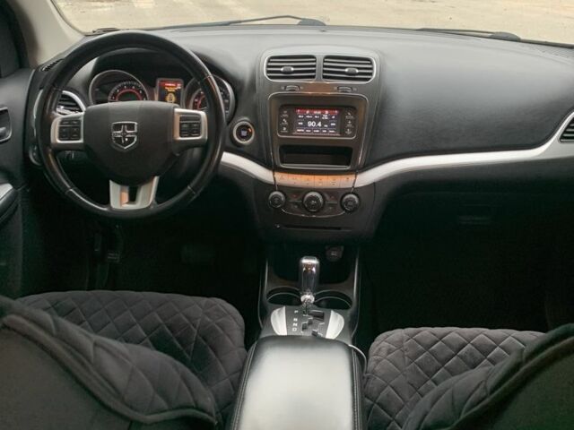 Серый Додж Джорни, объемом двигателя 2.4 л и пробегом 105 тыс. км за 13500 $, фото 6 на Automoto.ua