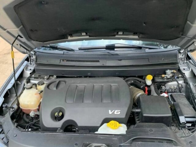 Сірий Додж Джорні, об'ємом двигуна 3.6 л та пробігом 120 тис. км за 8900 $, фото 7 на Automoto.ua