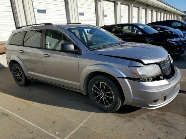 Серый Додж Джорни, объемом двигателя 2.4 л и пробегом 240 тыс. км за 7000 $, фото 4 на Automoto.ua