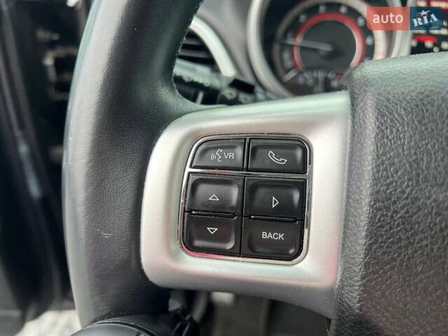 Сірий Додж Джорні, об'ємом двигуна 2.4 л та пробігом 58 тис. км за 13390 $, фото 23 на Automoto.ua