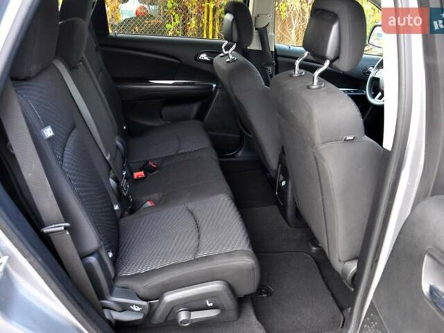 Додж Джорни 2018 в Львове на Automoto.ua Серый Додж Джорни, объемом двигателя 2.36 л и пробегом 176 тыс. км за 8999 $, фото 26 на Automoto.ua