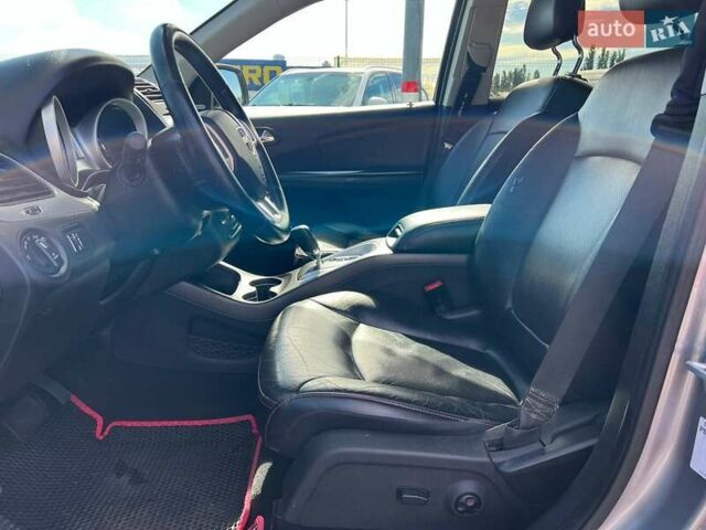 Серый Додж Джорни, объемом двигателя 3.6 л и пробегом 81 тыс. км за 14799 $, фото 17 на Automoto.ua