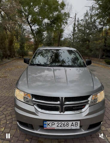 Серый Додж Джорни, объемом двигателя 2.4 л и пробегом 177 тыс. км за 12999 $, фото 10 на Automoto.ua
