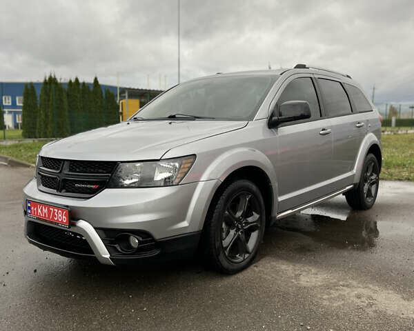 Серый Додж Джорни, объемом двигателя 2.36 л и пробегом 145 тыс. км за 13799 $, фото 1 на Automoto.ua
