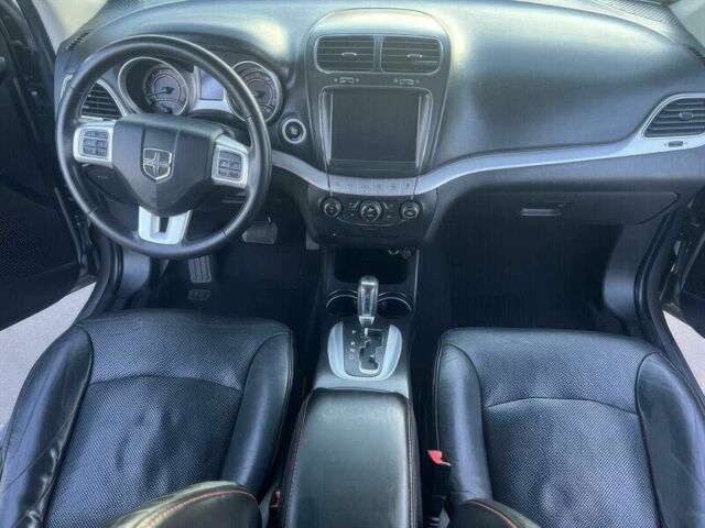 Серый Додж Джорни, объемом двигателя 3.6 л и пробегом 32 тыс. км за 6950 $, фото 6 на Automoto.ua