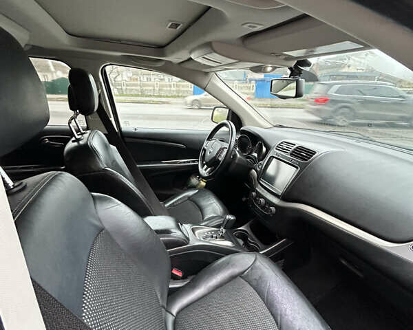 Серый Додж Джорни, объемом двигателя 3.6 л и пробегом 109 тыс. км за 14500 $, фото 15 на Automoto.ua