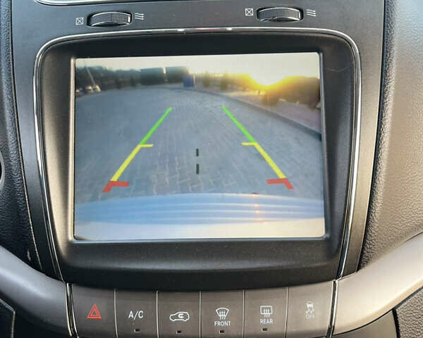 Серый Додж Джорни, объемом двигателя 3.6 л и пробегом 180 тыс. км за 14300 $, фото 20 на Automoto.ua