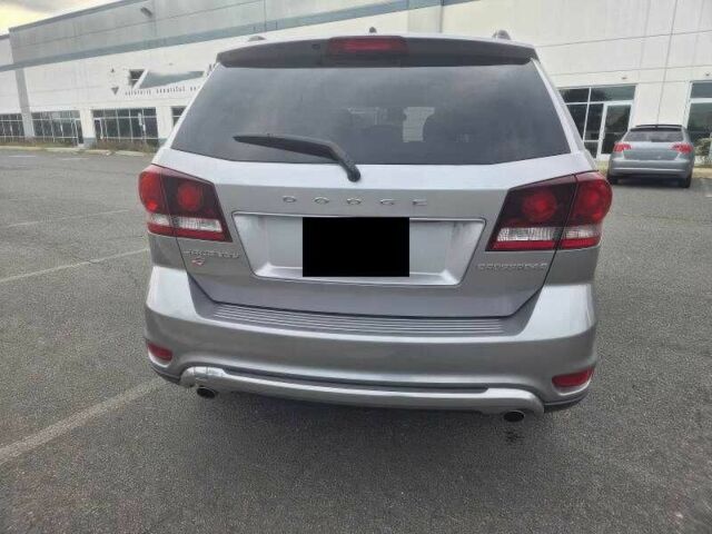 Серый Додж Джорни, объемом двигателя 3.6 л и пробегом 79 тыс. км за 6000 $, фото 5 на Automoto.ua
